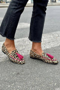 ANIMAL PRINT LOAFERS WITH FUCHSIA TASSEL