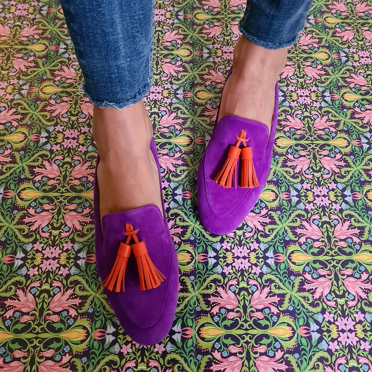 PURPLE LOAFER WITH TASSELS
