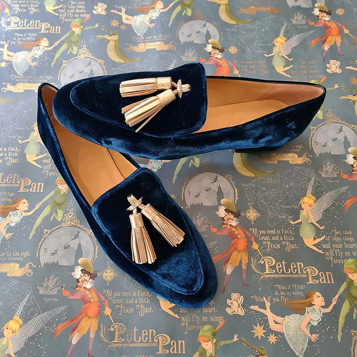 MIDNIGHT ELEGANCE LOAFER WITH CHAMPAGNE FRINGE