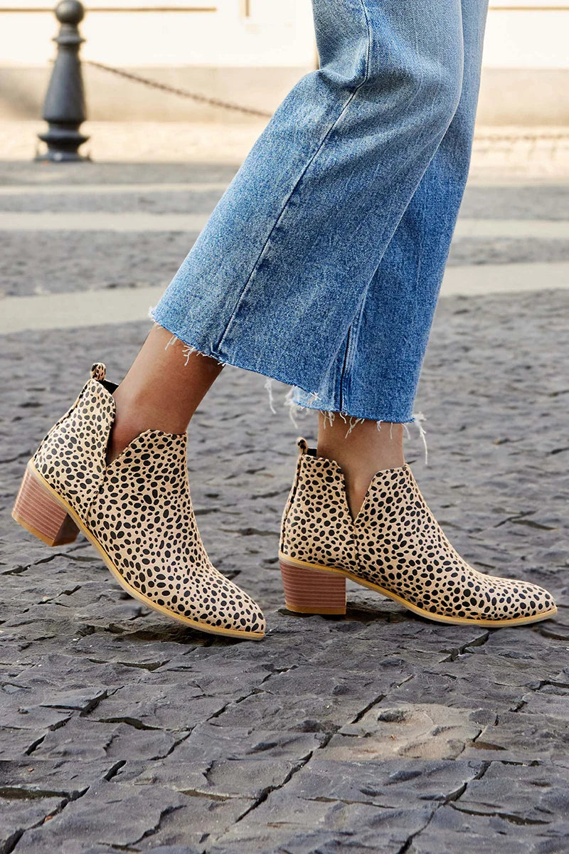 LEOPARD PRINT ANKLE BOOTS