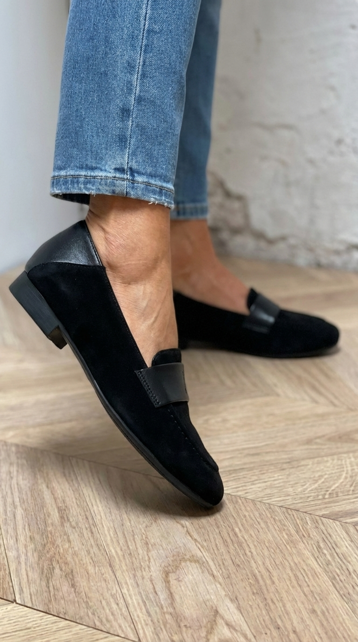 CLASSIC LOAFER WITH SMOOTH STRAP
