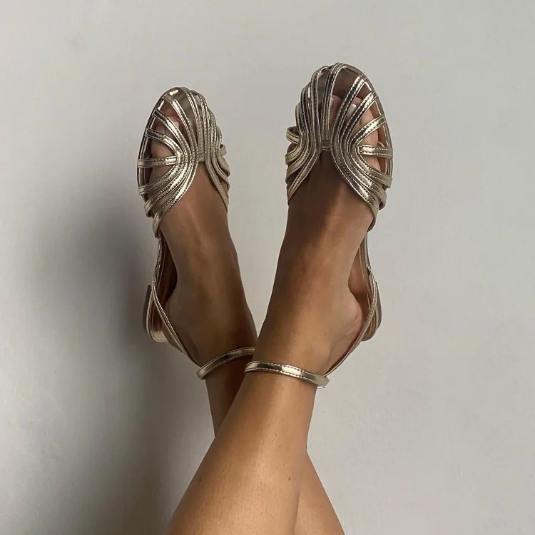 FLAT WOVEN SANDAL