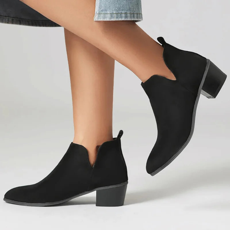 LEOPARD PRINT ANKLE BOOTS