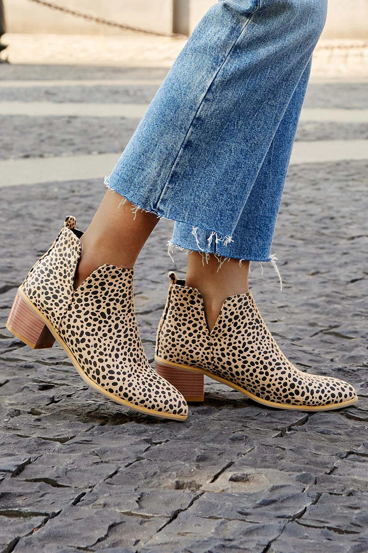 LEOPARD PRINT ANKLE BOOTS