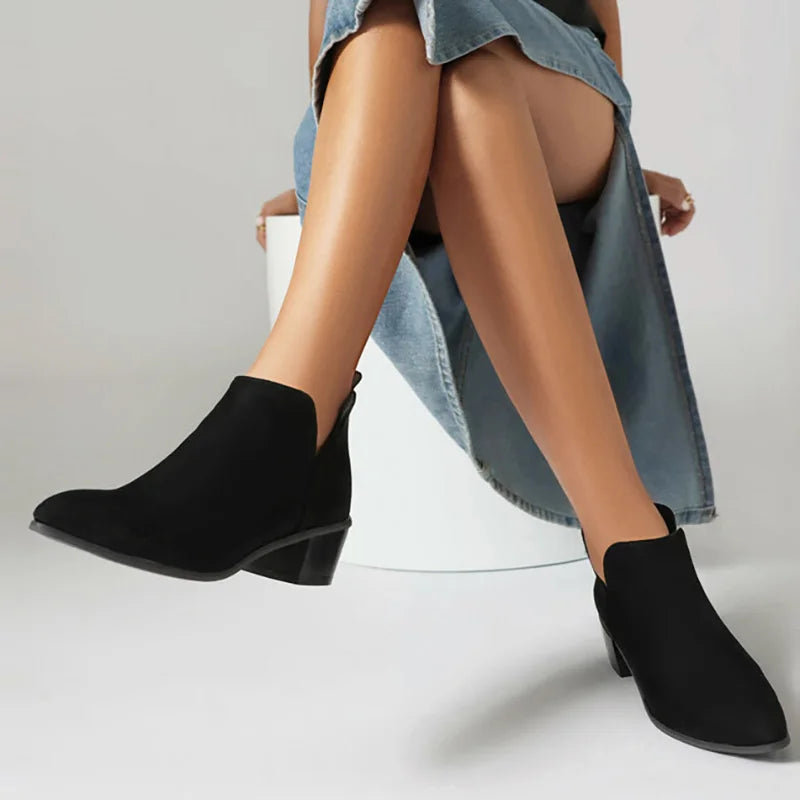 LEOPARD PRINT ANKLE BOOTS