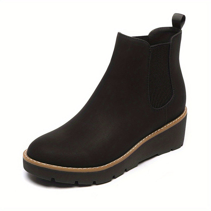 CHELSEA ANKLE BOOT WITH COMFORT WEDGE