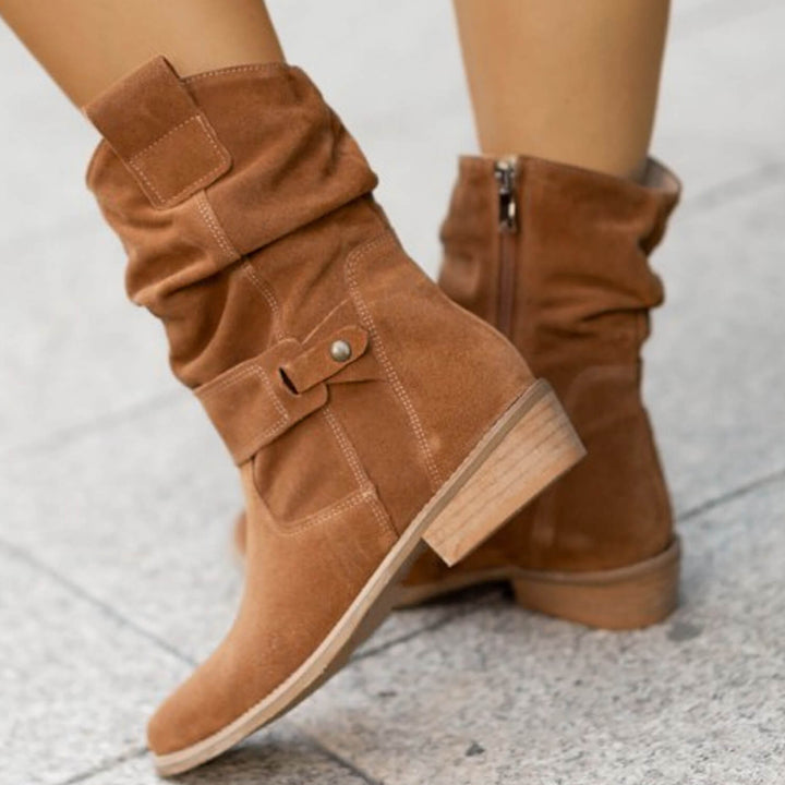 SOFT ANKLE BOOTS WITH PLEATED DETAIL