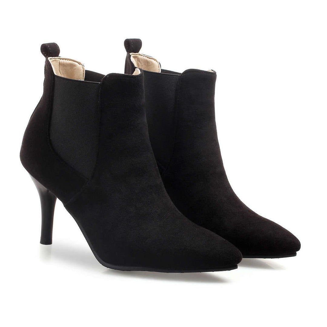 ELASTICATED ANKLE BOOT WITH THIN HEEL