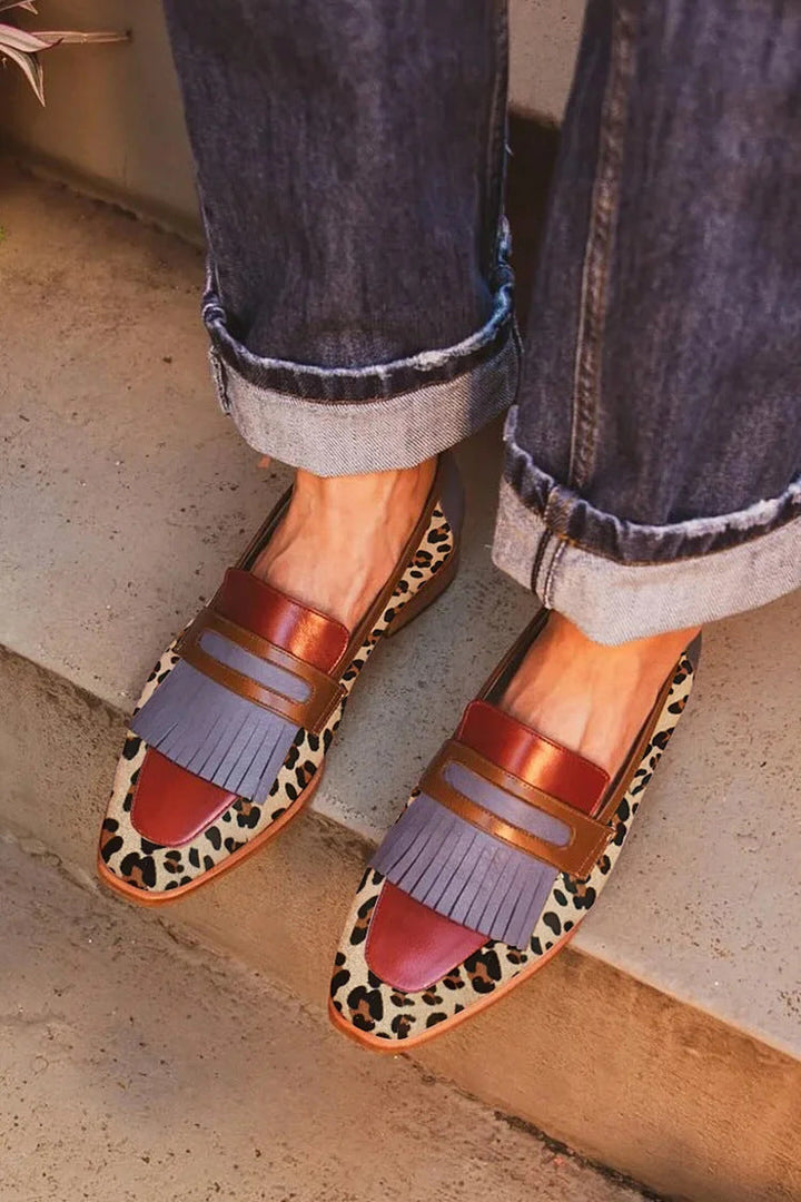 MULTI-DETAIL LOAFER WITH FRINGES