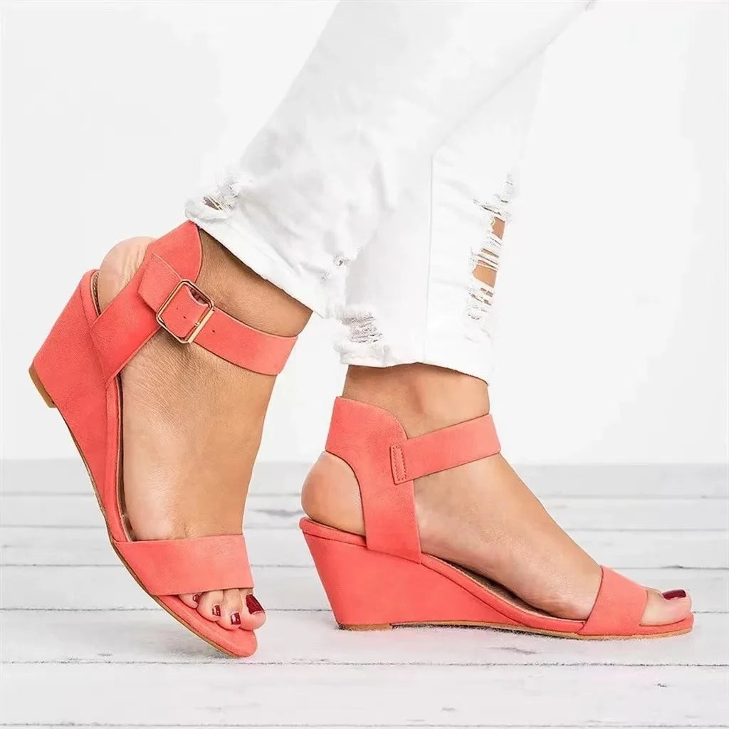 SANDAL WITH ESSENTIAL STRAP AND ANKLE STRAP