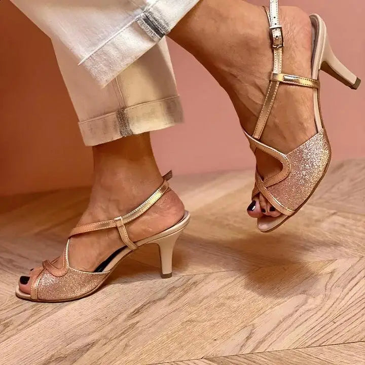 ELEGANT SANDAL WITH HEEL