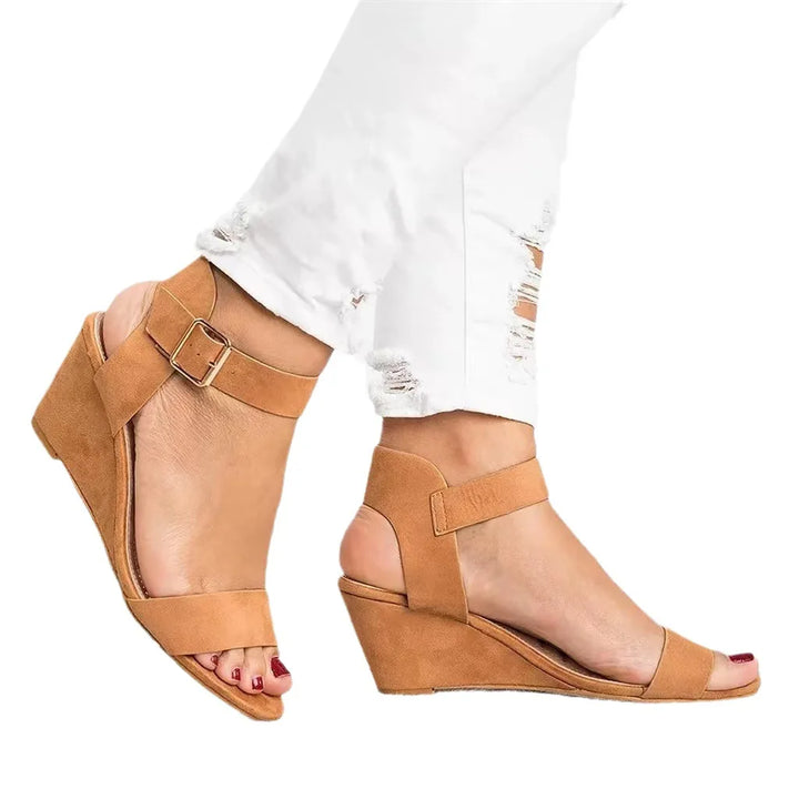 SANDAL WITH ESSENTIAL STRAP AND ANKLE STRAP