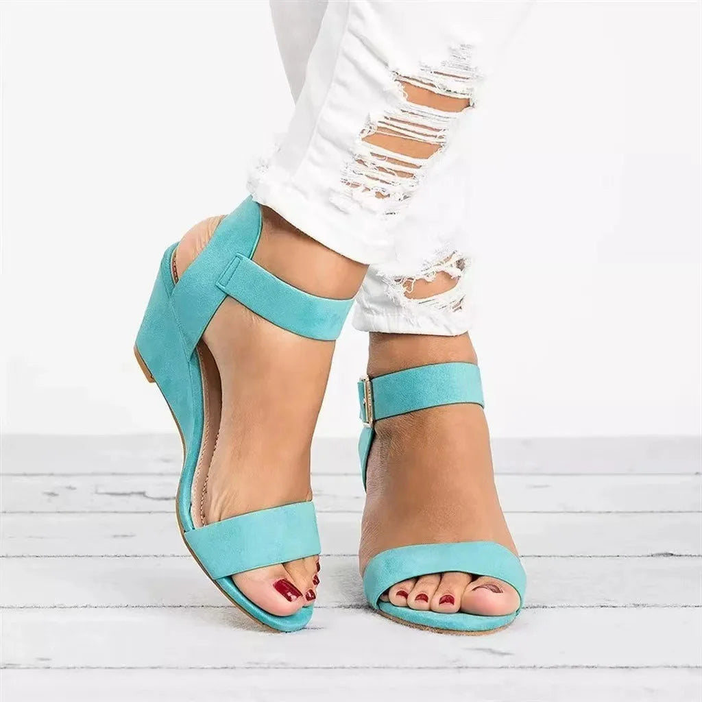 SANDAL WITH ESSENTIAL STRAP AND ANKLE STRAP