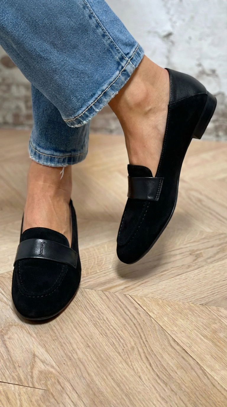 CLASSIC LOAFER WITH SMOOTH STRAP