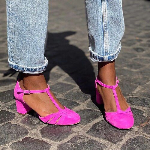 HEEL-TOE PUMPS WITH T-BAR