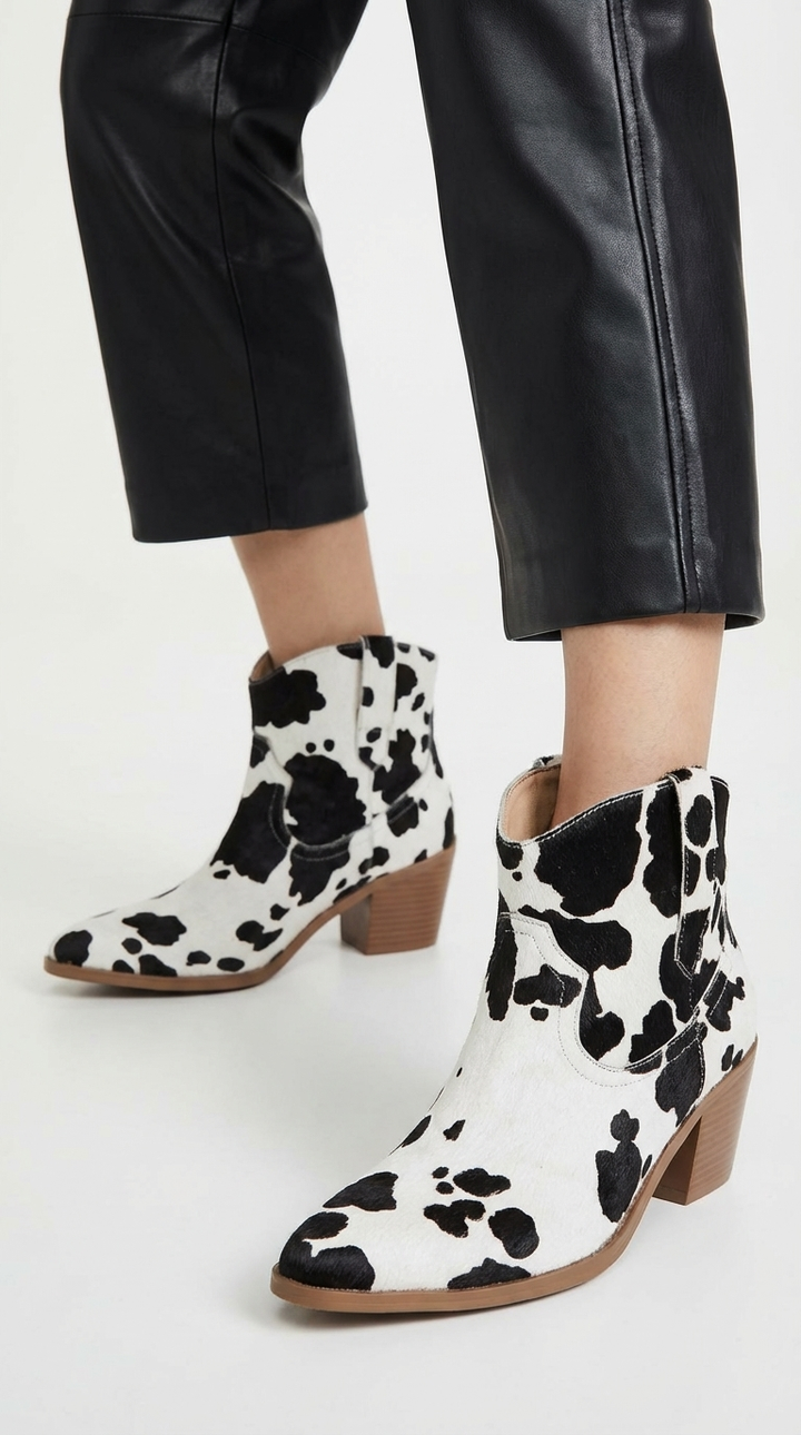ICONIC PRINT ANKLE BOOT WITH STABLE HEEL