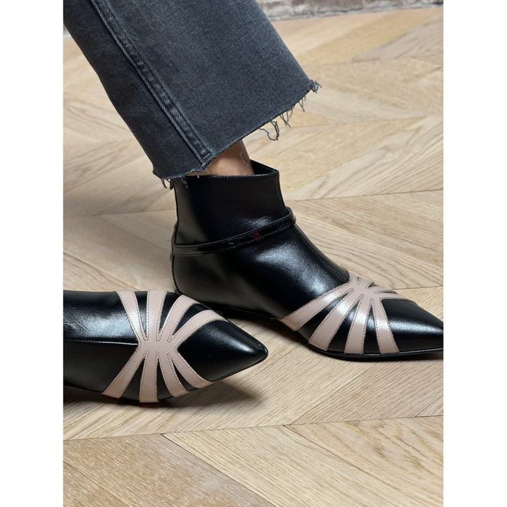 GEOMETRIC ANKLE BOOT WITH POINTED TOE